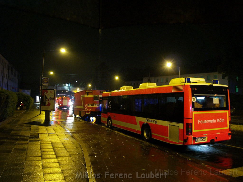 Einsatz BF Koeln Vorgebirgsstr P12.JPG